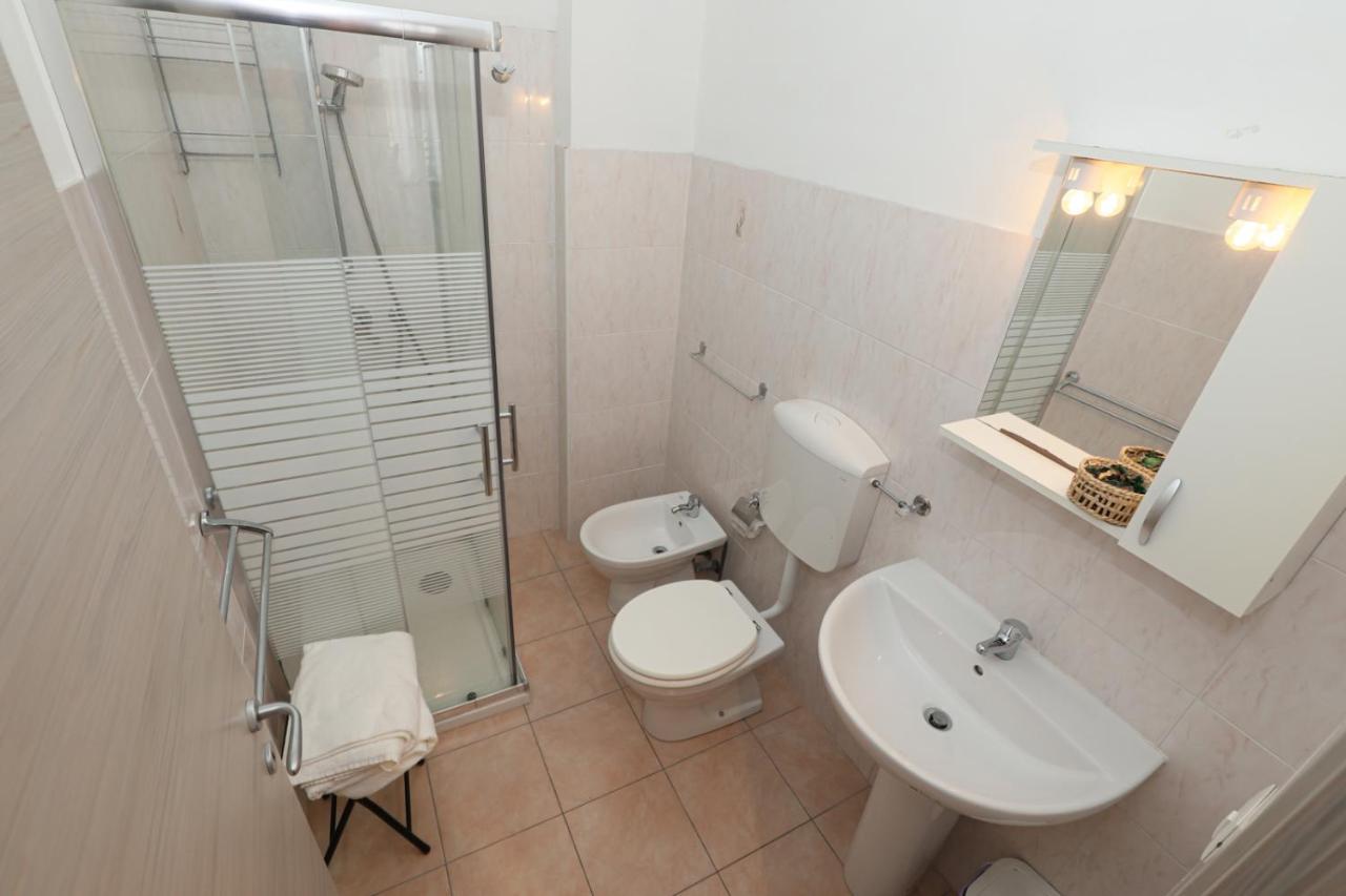 Affittacamere "San Martino Rooms" Genua Zewnętrze zdjęcie