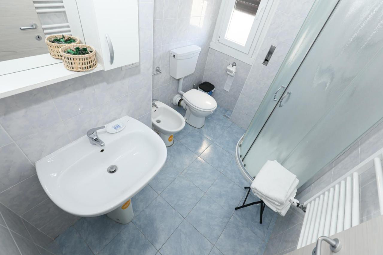 Affittacamere "San Martino Rooms" Genua Zewnętrze zdjęcie